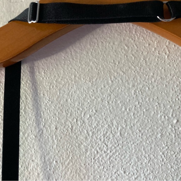 NWT Forever 21 Metallic Silver Draped Halter Top - Picture 5 of 6